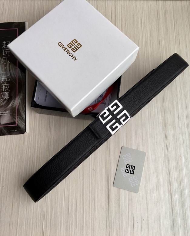 Givenchy 38mmX95-125cm 7D06